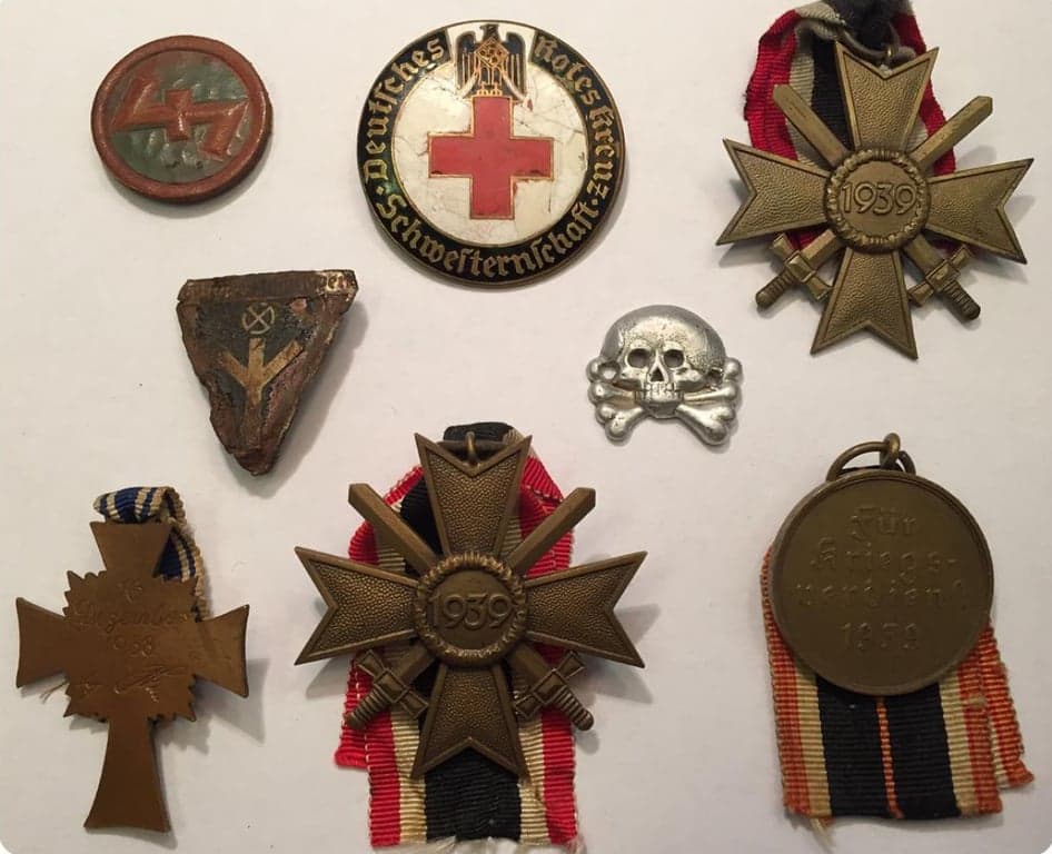 Militärische Auszeichnungen in Berlin verkaufen: Kostenlose Bewertung und schnelle Kaufabwicklung